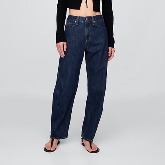 NEW NWOT! UNIQLO EXTRA HIGH-RISE BALLOON JEANS BARREL crop rigid denim sz 10 - Picture 1 of 8